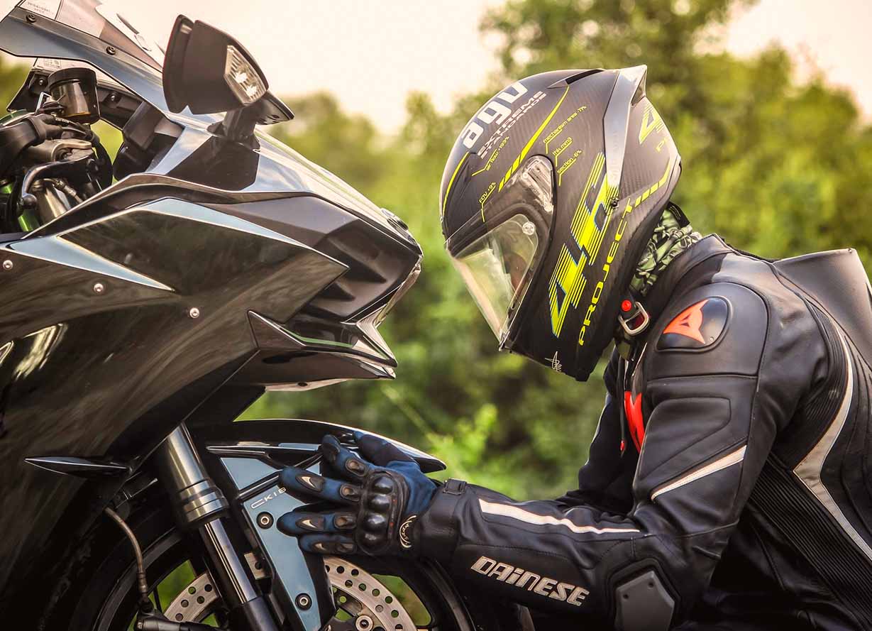 Motorcycle vs Car Touch Up Paint